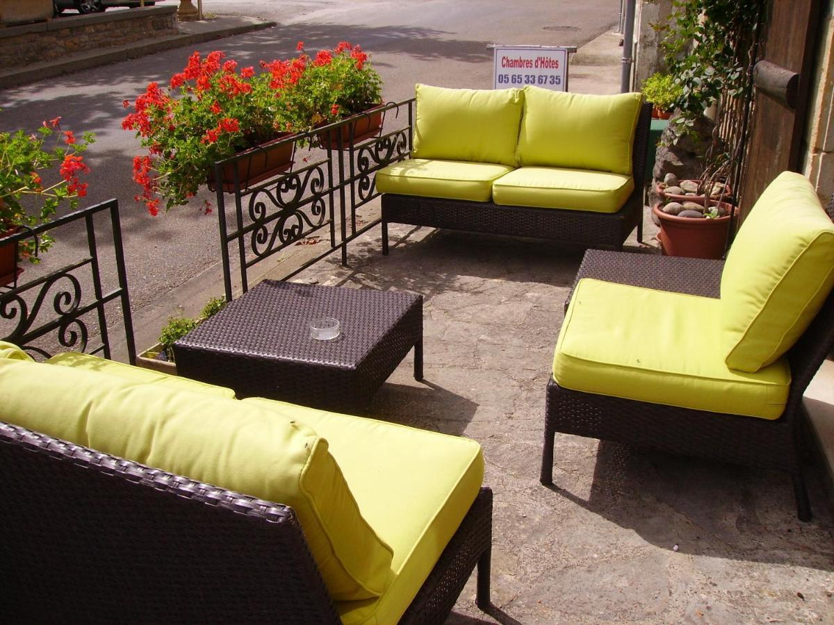 Le Petit Dragon Rouge Hotel Miers Exterior foto