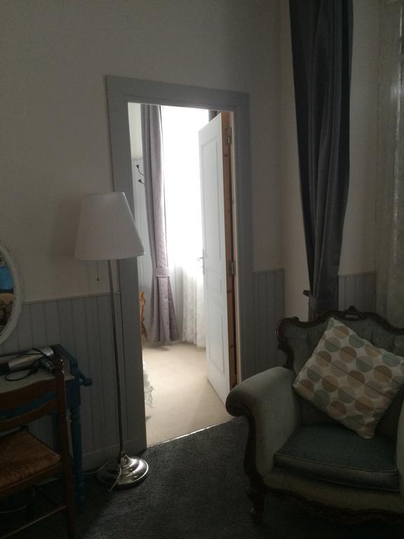 Le Petit Dragon Rouge Hotel Miers Exterior foto